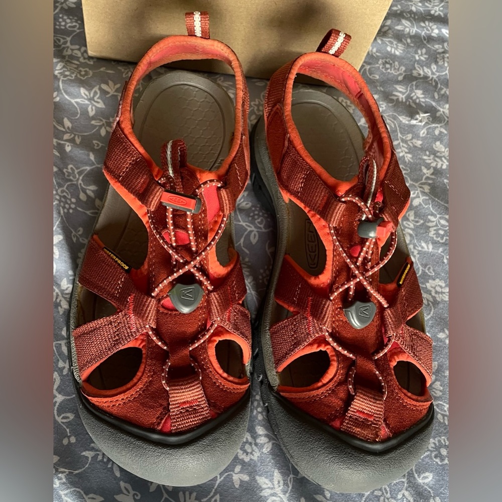 Keen Women’s Sandals Venice H2 Burnt Henna/ Hot Coral US 8 Like New!